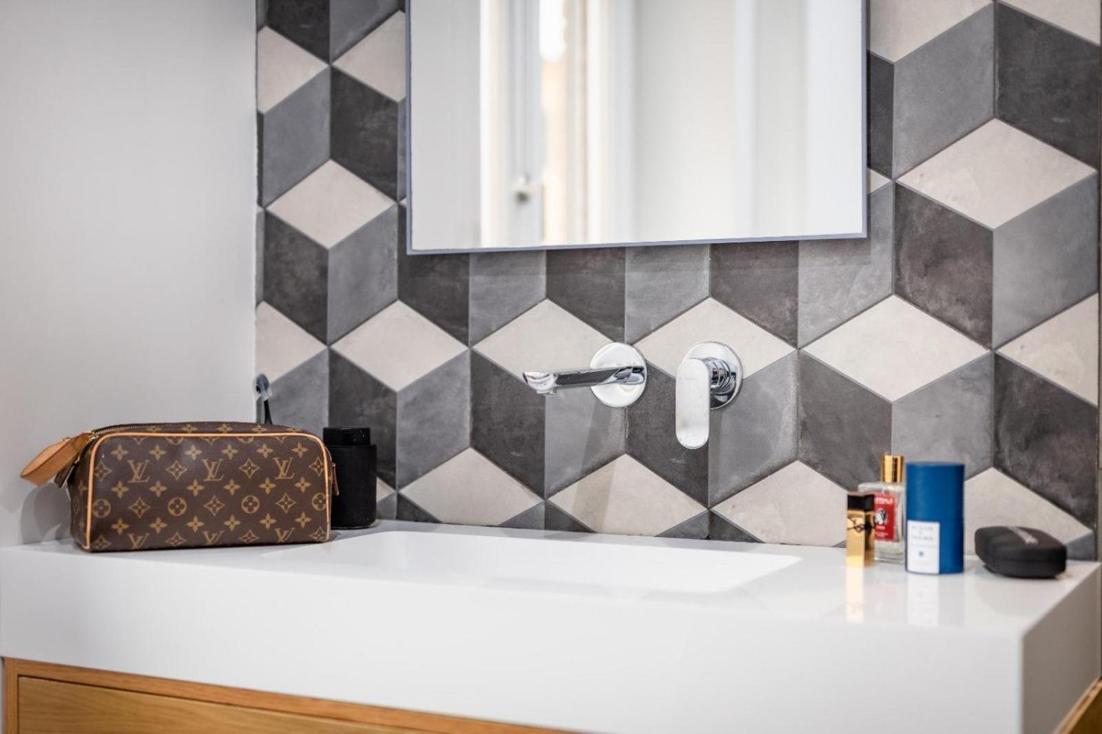 Sole Apartments แตร์ราชินา ภายนอก รูปภาพ